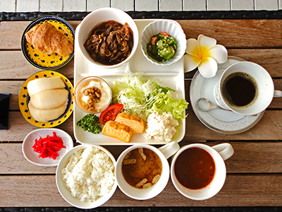 朝食の営業時間を変更いたします